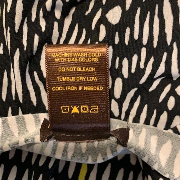 Ladies blouse - Picture 4 of 4